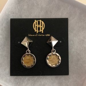 Brand new house of Harlow sunburst earrings